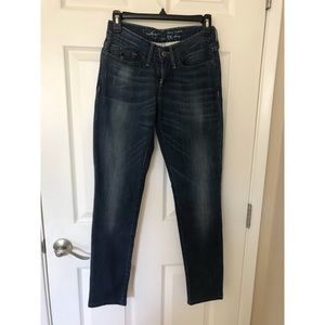 Levi’s bold curve skinny jeans size 28
